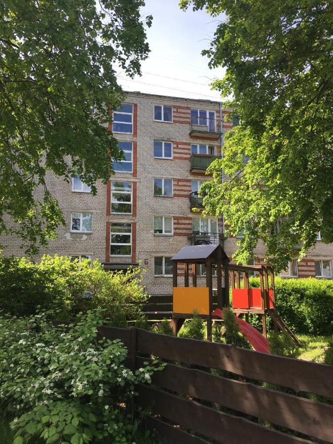 Apartment Near The Seaside Jūrkalne Eksteriør bilde